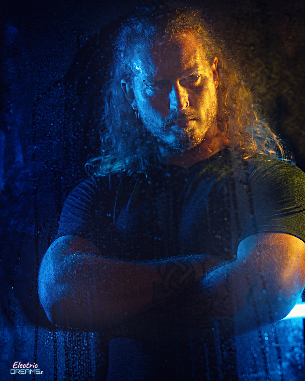 portrait | ElectricDreams-IMG_9333-medium.jpg